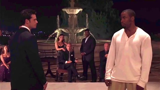 💥 One of the most beautiful martial arts fight scenes in cinema.Michael Jai White showcases impressive choreography, blending karate, taekwondo, and kickboxing in Blood and Bone (2009).