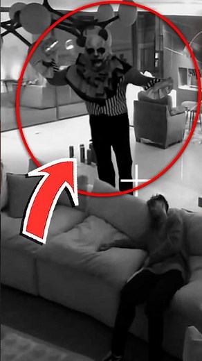 EL PAYASO MINI MINI ENTRÓ a LA CASA de FEDE VIGEVANI 😨😨 * ¡Mientras estaba durmiendo!