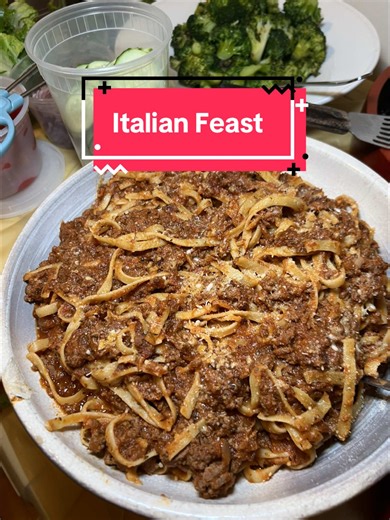 I felt like I was yelling throughout this whole video. #fyp #chickenparm #chickencutlet #shrimpparm #italianfood