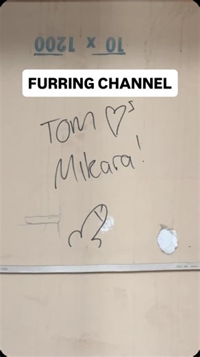 RENOCLUBB on Instagram: "FURRING CHANNEL ✏️ Great stuff, will do a more in depth video on this puppy soon. We’re only installing the furring channel in the Master/Study room areas. The rest of the house is either battened out or not too bad. The ceiling in our master looked like a wave of chaos, a bit like this video really. Hope yas enjoy XOXO GOSSIP GOAT #renovation #homeimprovementprojects #gyprock #projecthome #diyprojects #reno #houseflip #funny #furringchannel #level"