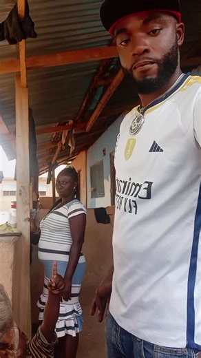 Strong angel (@strong.angel43)’s videos with original sound - SIMPLE_BOY LYRICS