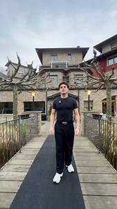 Una giornata fuori dal mondo? Ci pensiamo noi 😍 Sauna, bagno turco, stanza del sale, docce emozionali, percorso Kneipp e piscina esterna riscaldata con idromassaggio.🫧🤩 E per chiudere in bellezza… una cena pazzesca nel nostro ristorante. 👉Ti aspettiamo alle Terme di Palazzago, via Volpe 20! #termedipalazzago #relais #beshotel #relax #bergamo | Bes Resort Terme a Palazzago