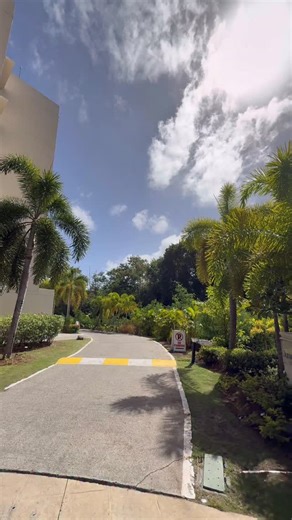 Do you agree?! I spent the past week in St. Lucia helping women build 6 & 7 figure businesses, and it got me thinking… With God, I’ve learned how to be at peace no matter what my bank account looks like. Because being an entrepreneur will try you. I’ve been a full time entrepreneur since 2017 and the most important thing I could ever have is my peace that comes from God alone. I’ve learned that PEACE is better than money. I rather have my peace than take on opportunities that stress me. I rather