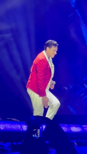 17K views · 4.4K reactions | ¡Winnie Pooh! ¡Winnie Pooh! Volvió el pase que tanto esperábamos 笠 Este pase se hizo popular con una frase en una K-Z… 藍 Los Silvestristas del Alma saben cual es 浪 ¡Comparte este reel y que todos se enteren que Silvestre y Juancho no pasan de moda! | Metro Concierto | Facebook