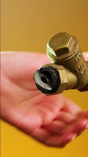 Plumber's secret: extracting broken pipe threads 💡