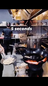 1.7M views · 5.8K reactions | 5 seconds frying squid calamares撚 #kusinerofoodblogs #kitchenlife #fbreels2024 #fbreelsfyp #fbreels #reelsvideo #reelsfyp #followerseveryonehighlightseveryoneb | Jayson Lorenzo Cahilig | Facebook