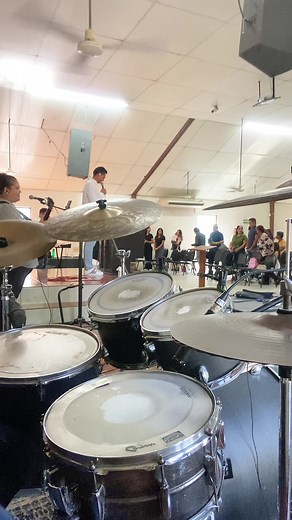 Ministrando domingo en la iglesia #musicosentiktok #musicoscristianos #worship #musico #shure