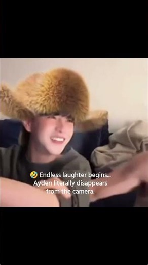 Did Ayden Accidentally Expose Himself? 🤭🤣 #AydenSitong #DoubleHelix #aylio #aydensng #lyusitong #fyp