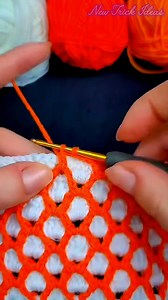 Easy Crochet Net Stitch Pattern | Beautiful Two Color Crochet Design #crochetnet #crochetmesh #easycrochet #crochettutorial #crochetforbeginners | New Hard Work