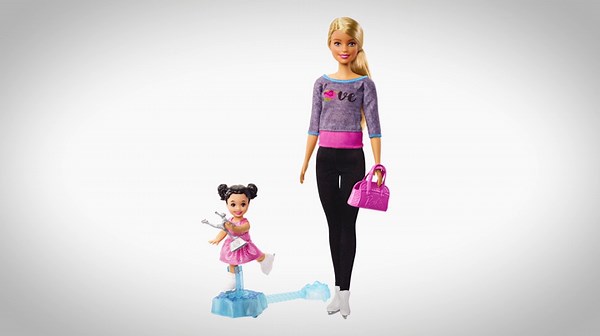 Barbie Ice-Skating Dolls & Playset with Blonde Coach Doll, Brunette Small Doll and Ice-Skating Base with Turning Mechanism