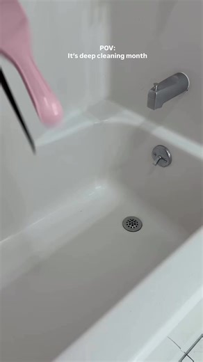 1.2M views · 32K reactions | It’s deep cleaning month for me 識 #asmr #cooking | The hayeks. | Facebook