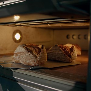 En Banco Patagonia podés alcanzar todo eso que querés lograr con tu pyme. 💙 Abrí tu cuenta Patagonia Pyme 100% bonificada por un año y te financiamos hasta $500.000.000 sin garantía y online, además tenés hasta $200.000 de bienvenida, hasta $250.000 de reintegro en tu primera compra con la tarjeta y mucho más. Te Quiero 🫶 Hacé clic para conocer más | Banco Patagonia