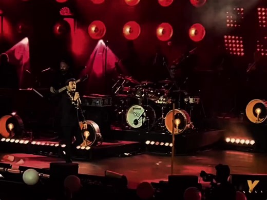 aşk ne demekkk. #lyrics #şarkısözleri #türkçeşarkılar #şarkılar #türkçe