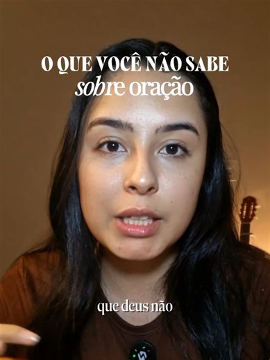 📌 Importante ler: Se você viu o vídeo até o final, vou complementar o que não falei no vídeo. Eu adquiri o habito de orar em todo tempo com um conjunto de outros fatores importantíssimos! Além de orar mais, eu também renunciei algumas coisas que me afastavam da presença.. Troquei tempo inútil por tempo com Deus, comecei a ler a Palavra, buscar entendimento, fugir do que me atrapalhava (Tg 1:22). Orar é importante, mas fugir do pecado também! Não adianta orar e continuar pecando.. A oração com c