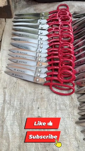 Kapde Katne Wali Kainchi Kaise Banti Hai | Scissors Making Factory Process#shorts#viral#explore