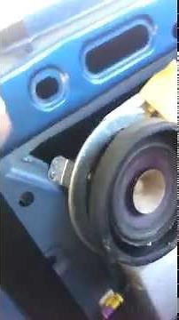 How to remove the rear speakers VW New Beetle remove rear panel