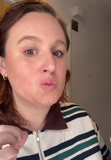 The Art of Lip Fillers: Insights from Dr. Melaxin