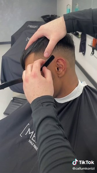 Fade Haircut Styles: Trendy Cuts and Barber Tips