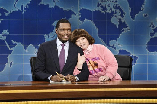 Melissa McCarthy Crashed Weekend Update as Michael Che’s Stepmom & Launched 1000 GIFs