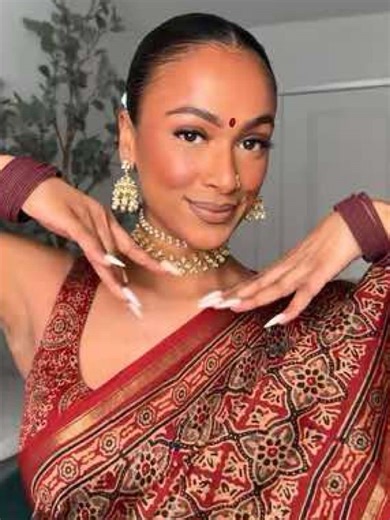 who else is still obsessing over #saiyaara tracks in 2026 👀. this album has literally been on repeat for months hehe. first makeup tutorial of the year and it had to be something cultural 🫶🏽 @milkmakeup hydro grip primer @morphebrushes colour corrector @esteelauder double wear in rich caramel @Hourglass Cosmetics concealer in 8 8.25 @Diorbeauty foundation stick (contour) @Huda Beauty blush filters easy bake powder @Charlotte Tilbury airbrush flawless powder in 3 @maccosmetics powder bronzer @