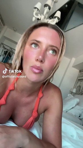 ChyBurd (@officialchyburd)’s videos with original sound - ChyBurd