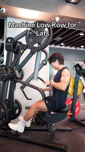 How to do Machine Low Row Properly