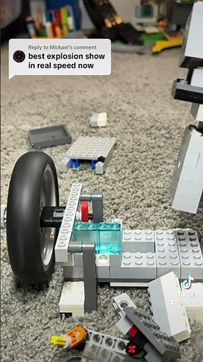 One cylinder explosion | Lego vacuum engines