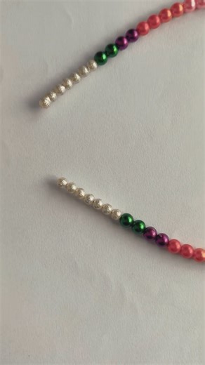 DIY beaded pearl hair band, ￼ #beginnerdiy DIYShorts #HairAccessoriesDIY #beadedjewelryofinstagram