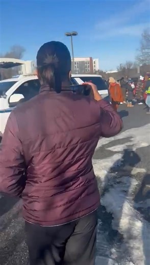 Good Evening Families!!! We truly are honored to have such a great experience with everyone who came out to support the Monks who have been traveling for days. This also goes to anyone who came out to support La Reina as well. If we made any mistakes in providing service, please forgive us and we really appreciate your love and support. | La Reina Mexican Grill