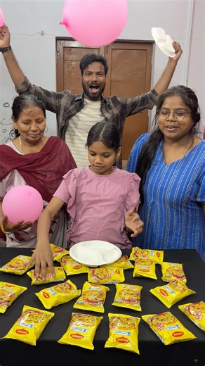 DON'T DROP THE BALLOON! (Maggi Challenge) #challenge #gamechallengeathome #shorts