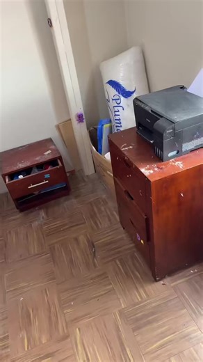 Kroquetas Retro on Instagram: "Vamos a hacer un setup doble para nuestra carrera como #streamers entonces hay que arreglar y mover muchas cosas 😰😱"