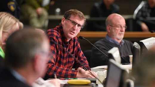 St. Cloud politician suspends campaign for governor after daughter dies