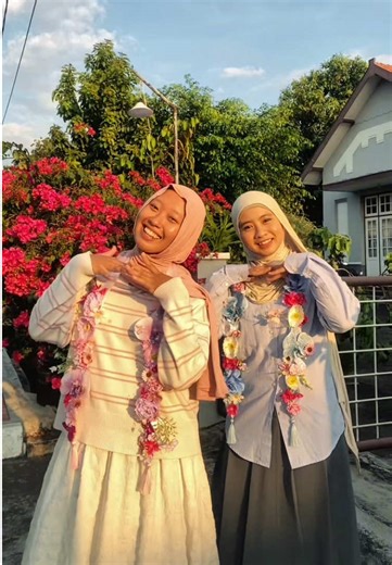 Barbie Flower Sash Ideas for Graduation Celebrations