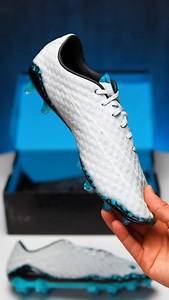 Introducing the Nike Hypervenom Hydra Transform💧 | Soccer.com