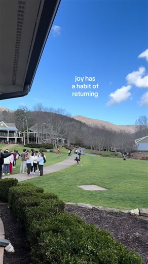 Discover the Perfection of Sharptop Mountain