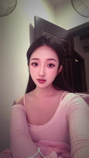 最单纯的时候被骗 后面遇见任何人都小心翼翼.