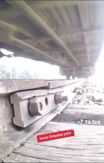 Loose Fishplate Joint: Railway Maintenance Alert