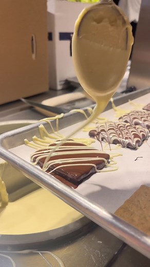 The most romantic graham cracker ❤️