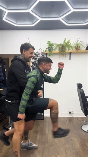 348K views · 4.9K reactions | Running in your sleep #run #usain #comedy #funny #barber #barbershop #prank #sheffield #fallain #joke | Mitchyandmatty | Facebook