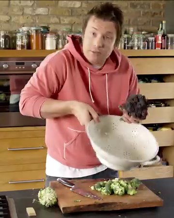 68K views · 2.9K reactions | A pasta FEAST with 2 salads, all made in 30 mins  | Jamie Oliver | Facebook