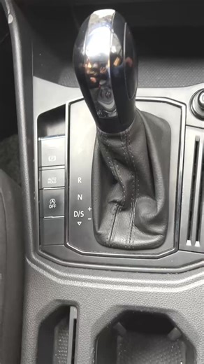 How to deal with a car gear-shift problem | Antonio DriveTech