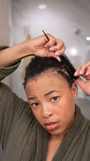 Let's talk about my big-chop storytime ✂️🫶🏽 #NaturalHairCare #PostpartumHairLoss #BigChop #HairJourney