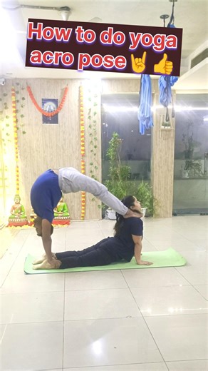 how to do acro yoga pose 🤘💥#shorts #shortvideo #viral #viralvideo #trending #youtubeshorts #ytshorts