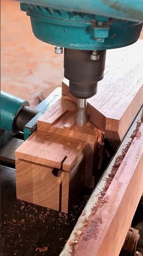 The making of table legs with mortise and tenon joints. #woodworking #wooddesigner