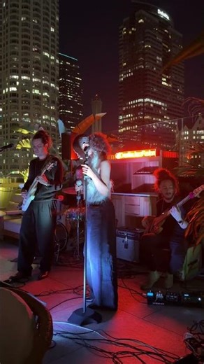 Yes Deep grooves like this every Thursday at the Delphi hotel in DTLA