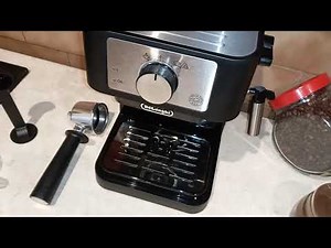 Кофеварка рожковая Delonghi EC 260 обзор в деле.
