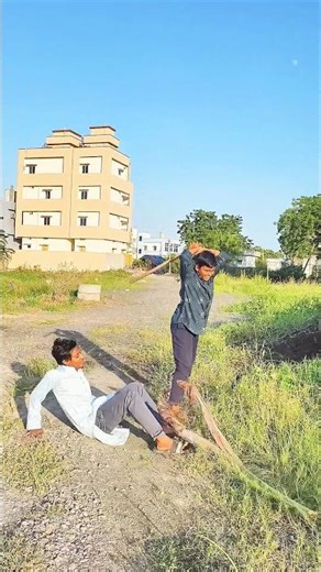 snake prank #snake #pranks #viral #shorts #ytshorts#youtubeshorts#comedy#trending y#funny#fun