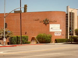 Rabbi Edward Feinstein of Valley Beth Shalom is One of the Most Influential Rabbis in America