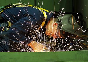 Know Facts and Myths about CMMS Software Systems