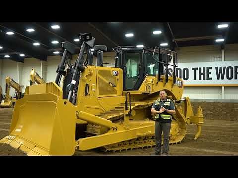 Cat® D7 Walk Around
